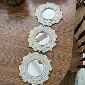 3 set mirrors